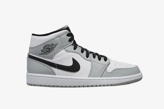 Nike Air Jordan 1 Retro "Smoke Grey"