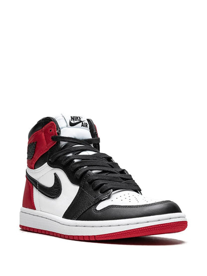 Nike Air Jordan 1 Retro "Black and Red"