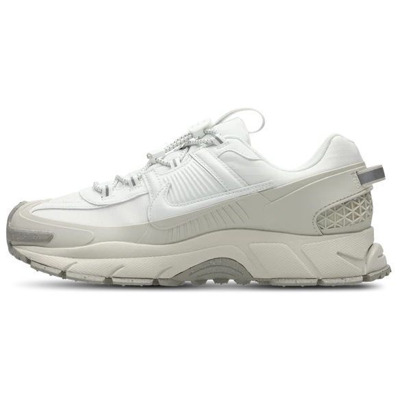 Nike Zoom Vomero Roam White